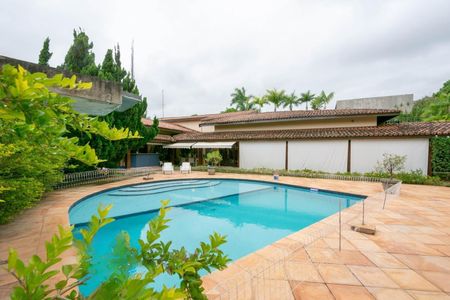 Casa de condomínio à venda com 1000m², 4 quartos e 8 vagas