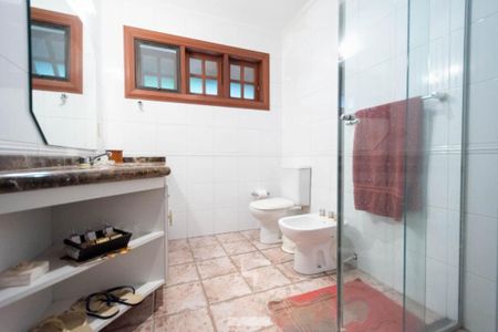 Casa de condomínio à venda com 1000m², 4 quartos e 8 vagas