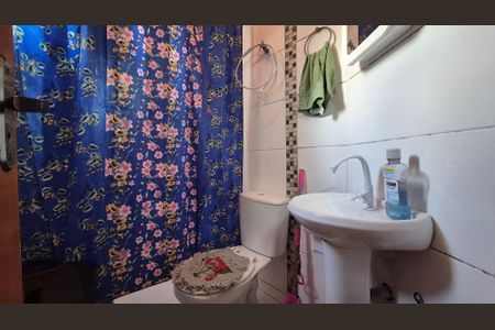 Apartamento à venda com 38m², 2 quartos e 1 vaga Apartamento à venda com 38m², 2 quartos e 1 vagaBanheiro