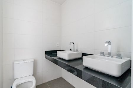 Casa à venda com 225m², 3 quartos e 3 vagas Casa à venda com 225m², 3 quartos e 3 vagasFoto 57