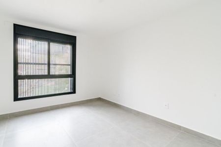 Casa à venda com 225m², 3 quartos e 3 vagas Casa à venda com 225m², 3 quartos e 3 vagasFoto 40