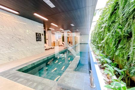 Studio à venda com 22m², 1 quarto e sem vaga Studio à venda com 22m², 1 quarto e sem vagaPiscina