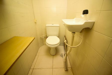 Apartamento à venda com 98m², 3 quartos e 1 vaga Apartamento à venda com 98m², 3 quartos e 1 vagaBanheiro de serviço