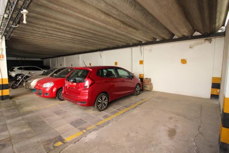 Apartamento à venda com 98m², 3 quartos e 1 vaga Apartamento à venda com 98m², 3 quartos e 1 vagaGaragem