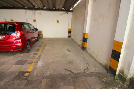 Apartamento à venda com 98m², 3 quartos e 1 vaga Apartamento à venda com 98m², 3 quartos e 1 vagaGaragem