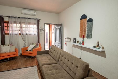 Casa à venda com 294m², 3 quartos e 4 vagasSala