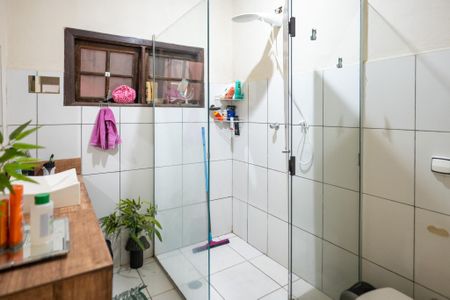 Casa à venda com 294m², 3 quartos e 4 vagasBanheiro da Suíte