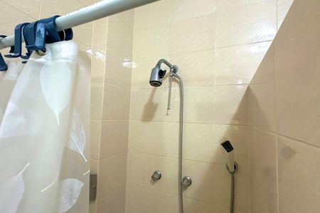 Apartamento à venda com 243m², 4 quartos e 1 vaga Apartamento à venda com 243m², 4 quartos e 1 vagaBanheiro Social 01