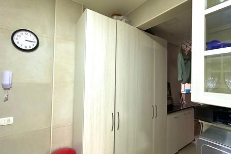 Apartamento à venda com 243m², 4 quartos e 1 vaga Apartamento à venda com 243m², 4 quartos e 1 vagaCozinha