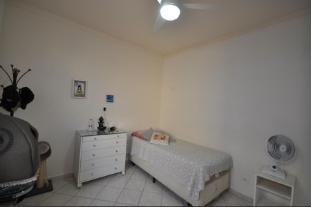 Casa à venda com 200m², 2 quartos e 2 vagasQuarto 2
