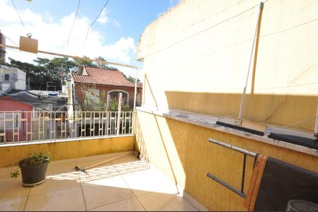 Casa à venda com 200m², 2 quartos e 2 vagasVaranda