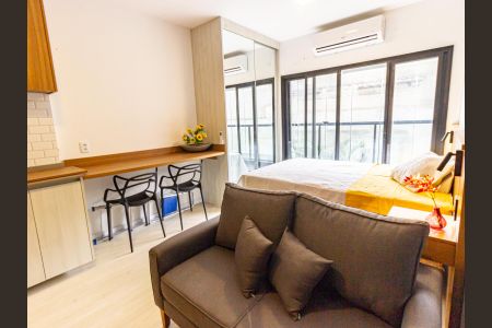 Apartamento para alugar com 27m², 1 quarto e sem vagaSala/Quarto