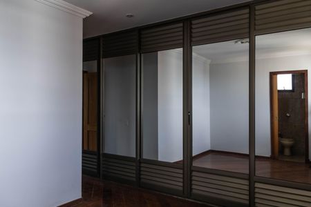 Apartamento para alugar com 388m², 3 quartos e 4 vagasSuíte 2