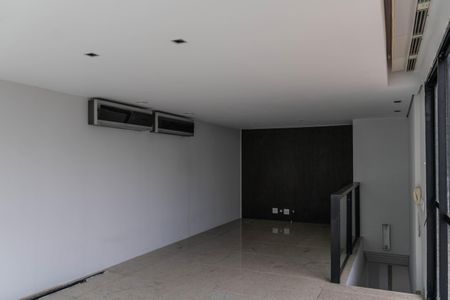 Apartamento para alugar com 388m², 3 quartos e 4 vagasCobertura