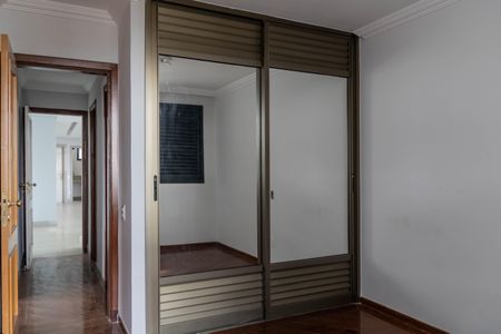Apartamento para alugar com 388m², 3 quartos e 4 vagasQuarto