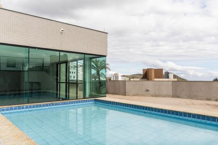 Apartamento para alugar com 388m², 3 quartos e 4 vagasPiscina