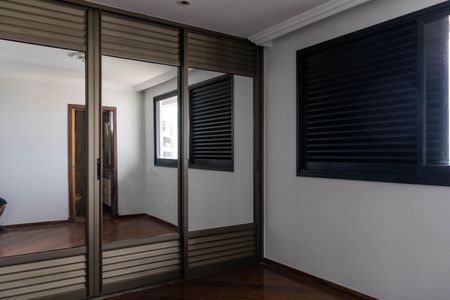 Apartamento para alugar com 388m², 3 quartos e 4 vagasSuíte 2