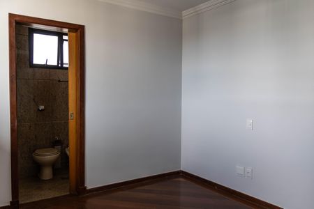 Apartamento para alugar com 388m², 3 quartos e 4 vagasSuíte 2