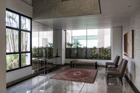 Apartamento para alugar com 388m², 3 quartos e 4 vagasHall de entrada