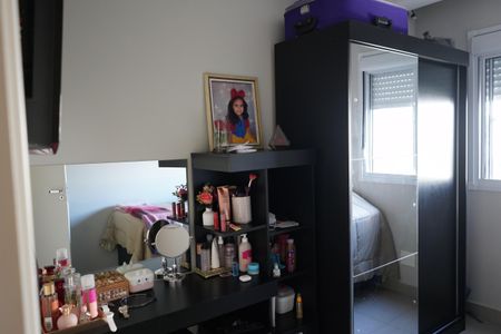 Apartamento à venda com 74m², 3 quartos e 2 vagasQuarto 2