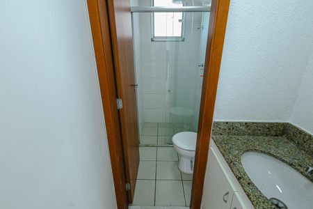 Apartamento à venda com 61m², 2 quartos e 1 vagaBanheiro Social