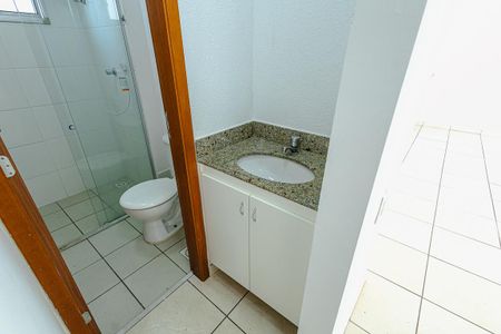 Apartamento à venda com 61m², 2 quartos e 1 vagaBanheiro Social