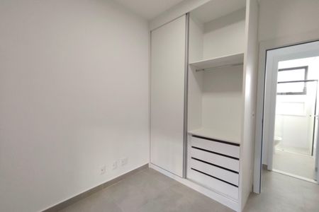 Apartamento à venda com 70m², 2 quartos e 2 vagas Apartamento à venda com 70m², 2 quartos e 2 vagasQuarto