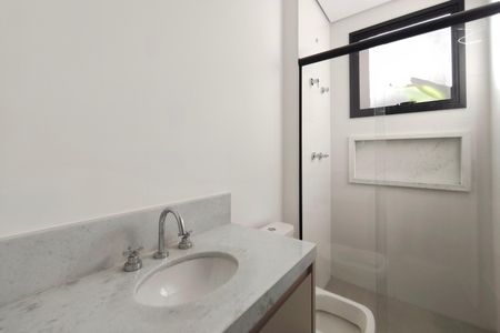 Apartamento à venda com 70m², 2 quartos e 2 vagas Apartamento à venda com 70m², 2 quartos e 2 vagasBanheiro Social