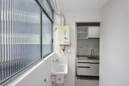 Apartamento à venda com 65m², 3 quartos e 1 vagaÁrea de Serviço