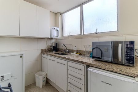 Apartamento à venda com 600m², 4 quartos e 3 vagas Apartamento à venda com 600m², 4 quartos e 3 vagasCozinha 2
