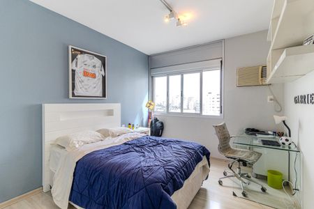 Apartamento à venda com 600m², 4 quartos e 3 vagas Apartamento à venda com 600m², 4 quartos e 3 vagasQuarto 2