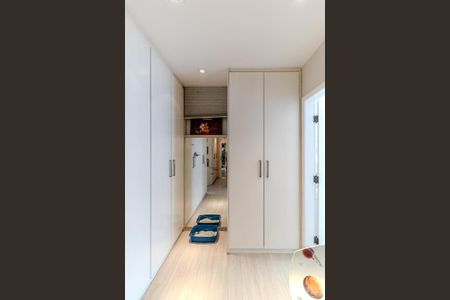 Apartamento à venda com 600m², 4 quartos e 3 vagas Apartamento à venda com 600m², 4 quartos e 3 vagasSuíte 2