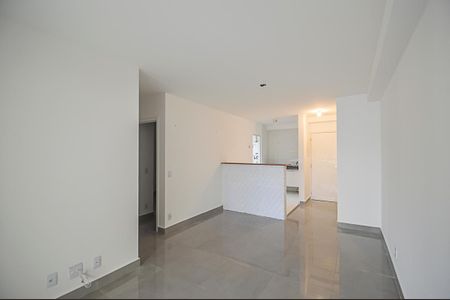 Apartamento à venda com 68m², 2 quartos e 1 vaga Apartamento à venda com 68m², 2 quartos e 1 vagaSala