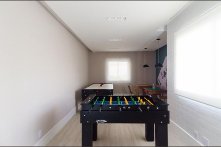 Apartamento à venda com 68m², 2 quartos e 1 vaga Apartamento à venda com 68m², 2 quartos e 1 vagaÁrea comum - Salão de jogos