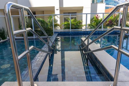 Apartamento à venda com 41m², 1 quarto e 1 vagaÁrea comum - Piscina