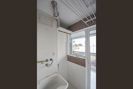 Apartamento à venda com 80m², 3 quartos e 1 vagaÁrea de Serviço