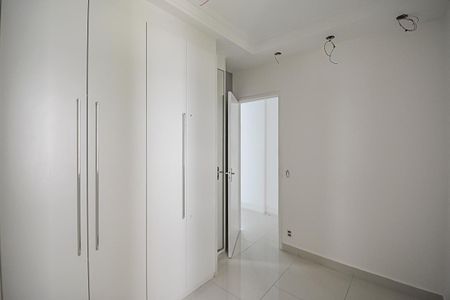Apartamento à venda com 80m², 3 quartos e 1 vagaQuarto 2