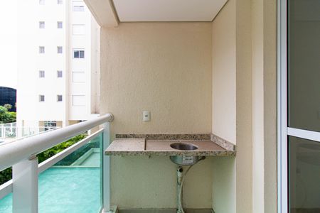 Apartamento à venda com 41m², 1 quarto e 1 vaga Apartamento à venda com 41m², 1 quarto e 1 vagaVaranda