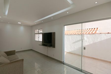 Apartamento à venda com 201m², 3 quartos e 2 vagas Apartamento à venda com 201m², 3 quartos e 2 vagasSala