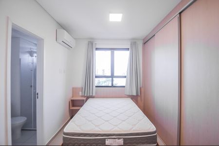Apartamento à venda com 25m², 1 quarto e 1 vaga Apartamento à venda com 25m², 1 quarto e 1 vagaStudio