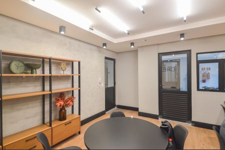 Apartamento à venda com 25m², 1 quarto e 1 vaga Apartamento à venda com 25m², 1 quarto e 1 vagaÁrea comum - Escritório