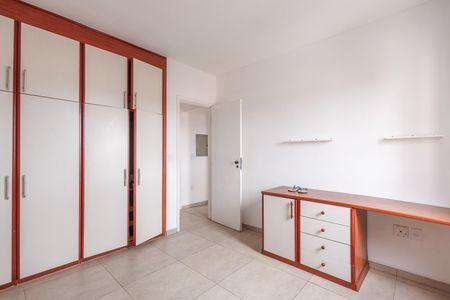 Apartamento para alugar com 97m², 3 quartos e 1 vaga Apartamento para alugar com 97m², 3 quartos e 1 vagaQuarto 2