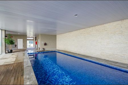 Apartamento à venda com 220m², 4 quartos e 4 vagas Apartamento à venda com 220m², 4 quartos e 4 vagasÁrea comum