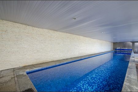 Apartamento à venda com 220m², 4 quartos e 4 vagas Apartamento à venda com 220m², 4 quartos e 4 vagasÁrea comum