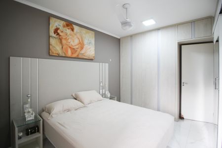 Apartamento à venda com 94m², 2 quartos e 2 vagas Apartamento à venda com 94m², 2 quartos e 2 vagasSuíte 1