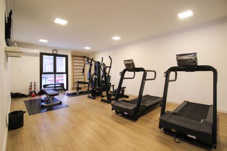 Apartamento à venda com 94m², 2 quartos e 2 vagas Apartamento à venda com 94m², 2 quartos e 2 vagasÁrea comum - Academia