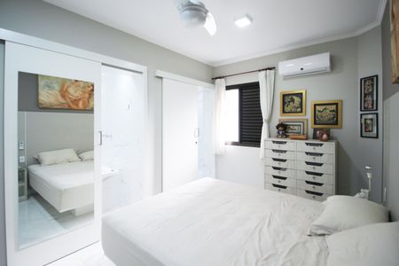 Apartamento à venda com 94m², 2 quartos e 2 vagas Apartamento à venda com 94m², 2 quartos e 2 vagasSuíte 1