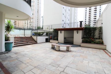 Apartamento à venda com 94m², 2 quartos e 2 vagas Apartamento à venda com 94m², 2 quartos e 2 vagasÁrea comum