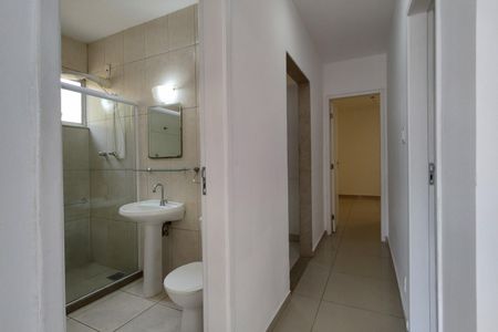 Casa à venda com 113m², 3 quartos e 2 vagas Casa à venda com 113m², 3 quartos e 2 vagasCorredor
