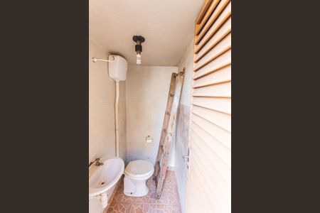 Casa à venda com 460m², 4 quartos e 3 vagasBanheiro de serviço